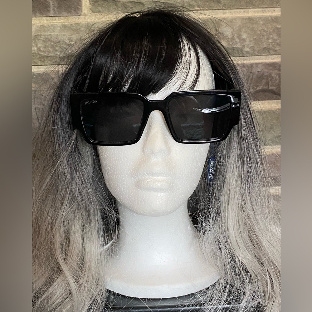 NWT Prada sunglasses,numbered,logo,case/accessories,registration card - Picture 13 of 14